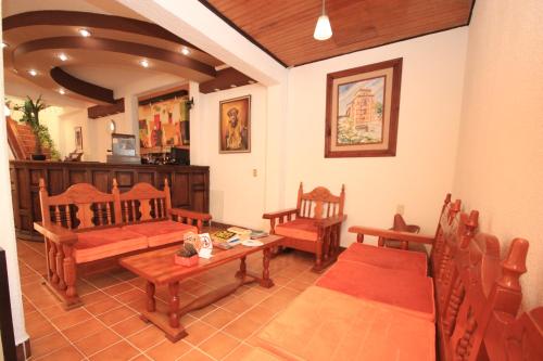 Vestibule, Hotel San Martin in San Cristobal De Las Casas