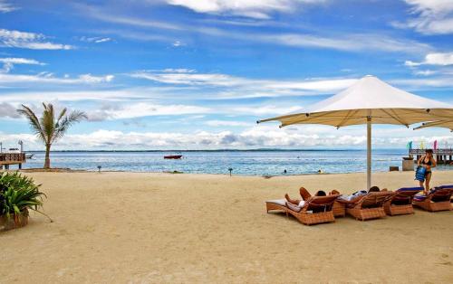 ranta, Jpark Island Resort and Waterpark Mactan, Cebu in Mactan-saari