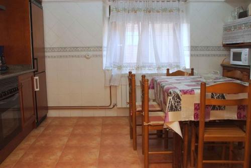 virtuve, Casa Rural Flor in Vadocondes