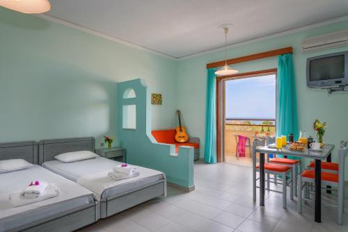 Louladakis Apartments - image 14