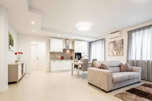 Fior Apartments - image 7