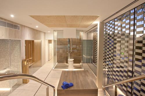 Bahía de Alcudia Hotel & Spa - image 2