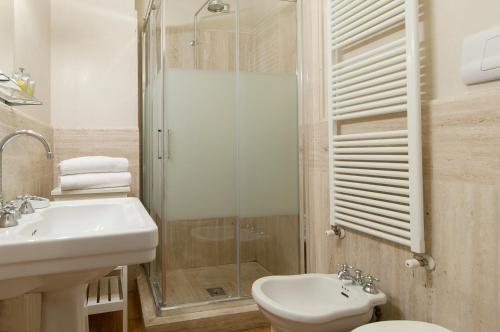 Milan Royal Suites - Centro - image 11