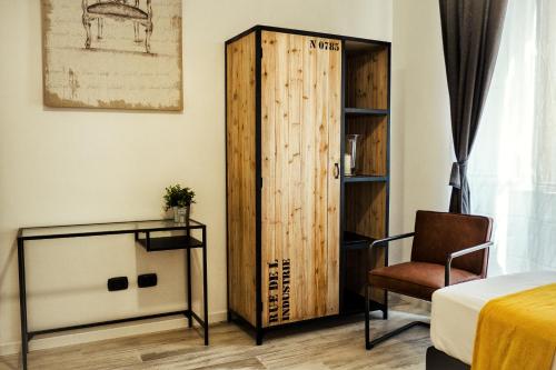 BMGA l Stylish Industrial Termini Apartment, Рим (фото 9)