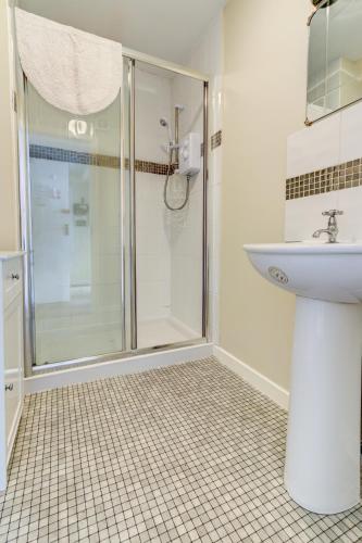 Beachcliffe Holiday Apartments - image 12