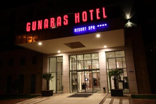 Gunaras Resort Spa Hotel, Dombóvár bei Sásd