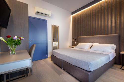 Blu Notte Guest House - image 13