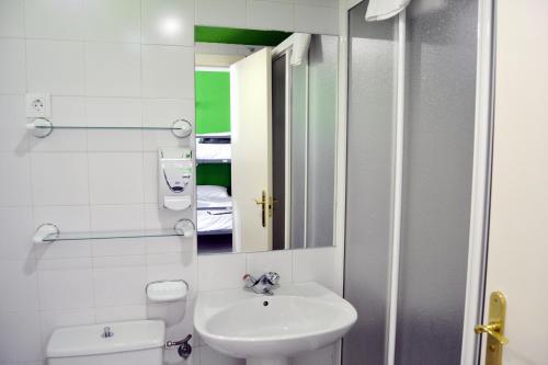 Motion Chueca - image 6