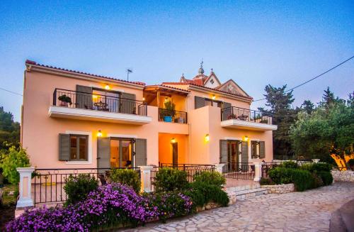  Maniata Holiday Apartments, Pension in Andipáta Erísou bei Vasilikiádhes