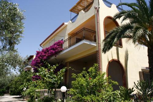  Agriturismo Montalbano in Cartabubbo