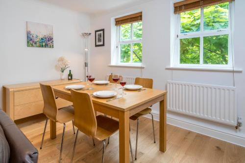 Splendid apartment near Vauxhall Tube - image 3