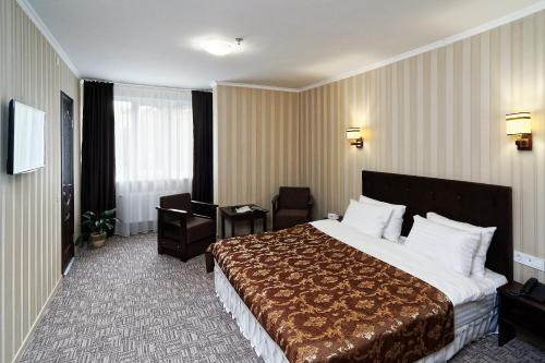 Lisova Pisnia Resort Hotel - image 5