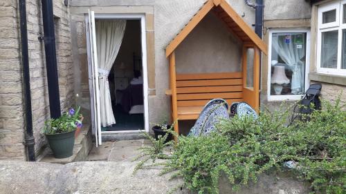 Rosebud Cottage Guest House - image 13