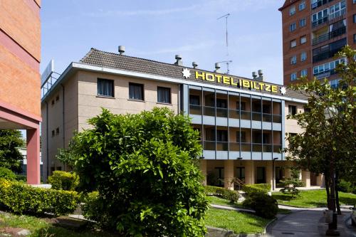 . Hotel Ibiltze
