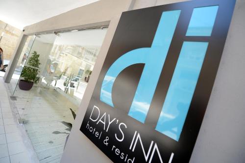 Day's Inn Hotel and Residence - image 10