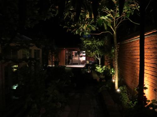 Romantic Bungalow in Notting Hill