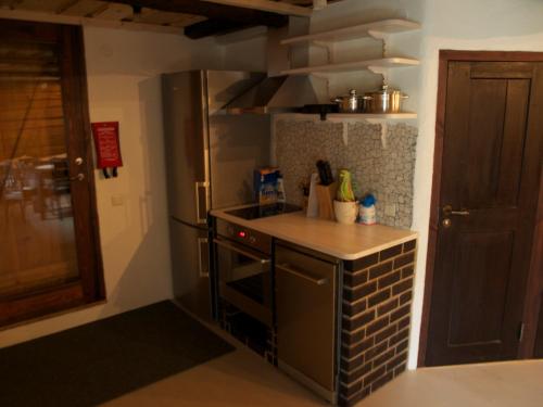 virtuve, Aaduaida Holiday House in Suure-Rootsi