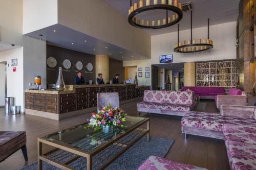 Előcsarnok, Hotel Stadium Leon in Leon