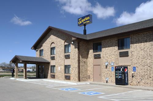 New Victorian Inn & Suites Kearney