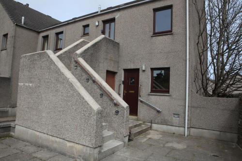 Castleyards Apartment 2 - image 9