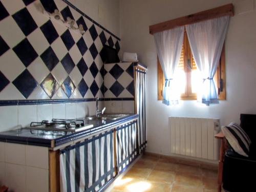 keuken, Apartamentos Rurales Azabal, LAS HURDES, ATR-CC-00260 in Casar De Palomero