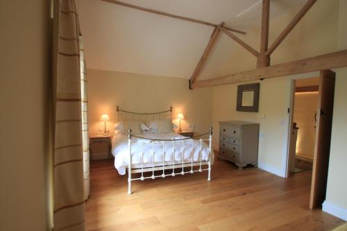 Withyslade Farm - image 4