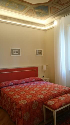Casa Isolani Luxury Rooms Piazza Maggiore 1, Boloňa (fotografie 9)