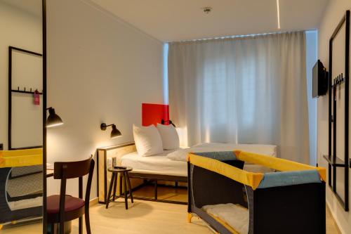 MEININGER Hotel Leipzig Hauptbahnhof - image 13