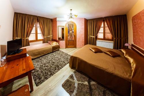 Family Hotel Ogi - image 5