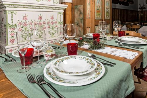 Albergo Chalet Lago Antorno 3
