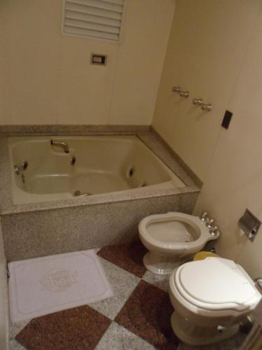 Suite with Spa Bath (2 Adults) image 7
