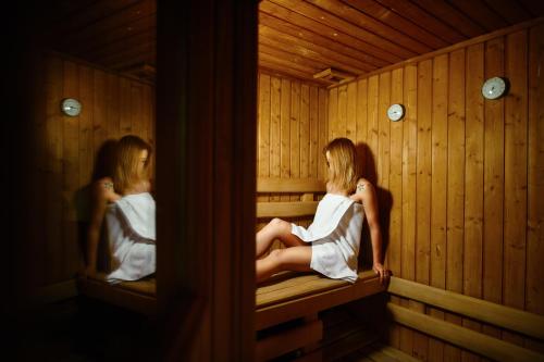 Hotel Polski - image 7