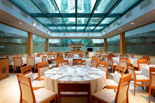 Exe Gran Hotel Almenar - image 4