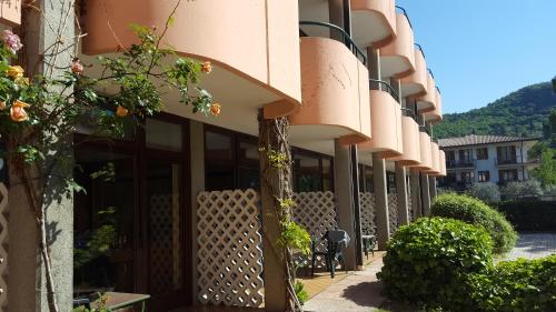 入口, 皇家酒店 (Hotel Royal) in 加爾達