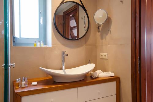 Lithos Guesthouse - image 5