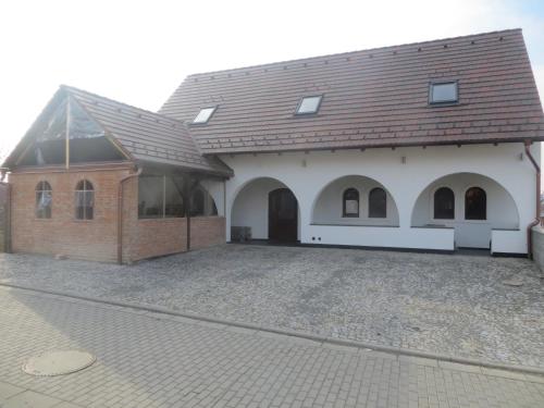 . U Vinařství