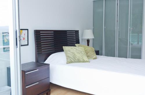 Guestroom, Modern 3 Bedroom Apartment in Pavas
