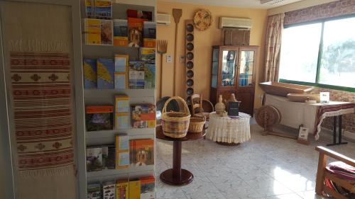 Mandalena Hotel Apartments - image 14