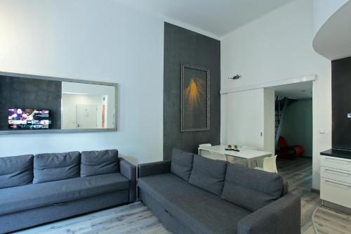 Apartment House - The Modern Flat - image 11