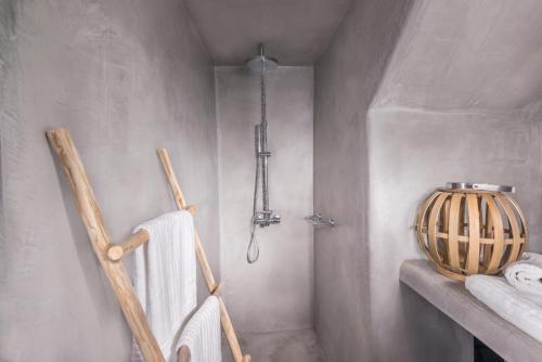 Kastro Mansion - image 2