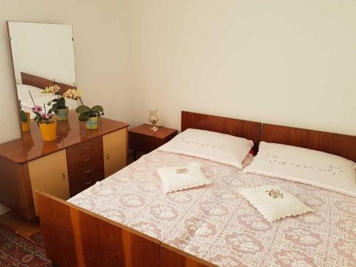  Guest House Havana in Novalja