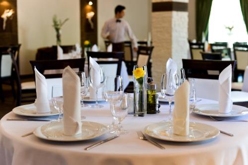Restaurant, Hotel Constancja in Czestochowa