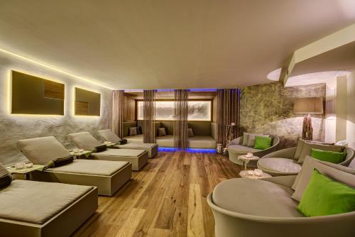 Gyógyfürdő, Hotel Saltauserhof in San Martino In Passiria