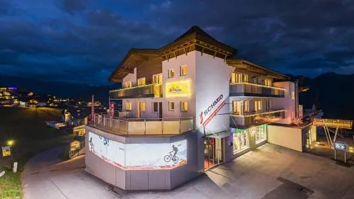 Apart-Hotel Bergkönig in Fiss, Österreich
