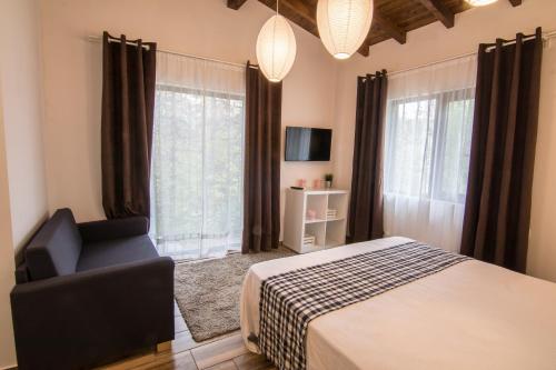 Friends Bungalows - image 14