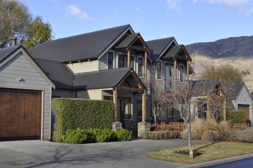 Lansdown Peaks Apartment - Wanaka