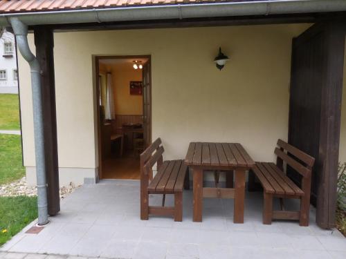 شرفة/ تراس, Erholungswald Herrensee in ليتس شو