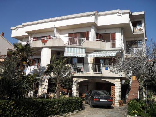 Apartments Tatijana 1