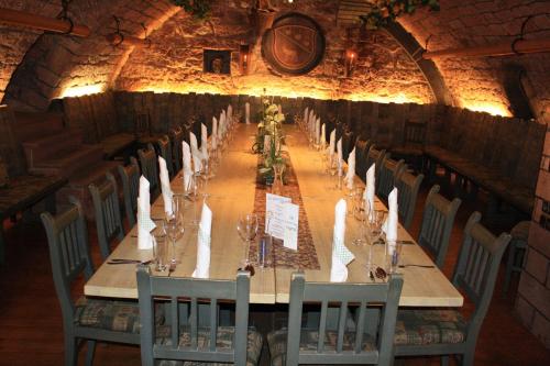 Restaurant, Hotel Hirsch in Rothenberg