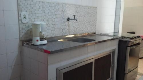 Konyha, Quartos Em Casa In Caxias da Paraiso in Duque de Caxias